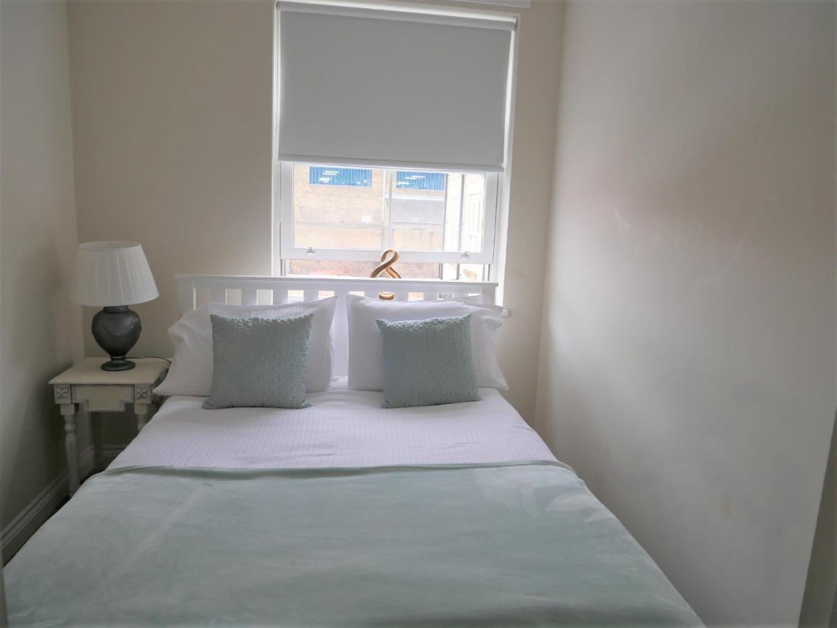 Cosy Two Bedroom Apartment Bishop Auckland Esterno foto